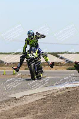 media/Aug-03-2025-TrackDaz (Sun) [[bf4a71acf9]]/B Group/1220pm (Wheelie Bump)/